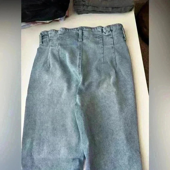 Wild fable, paper bag, jeans, distressed - Picture 3 of 9